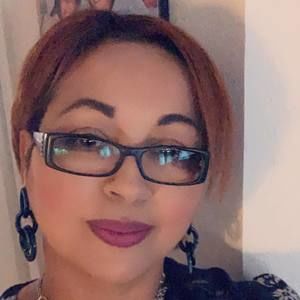 Meet your Posher, Carmen